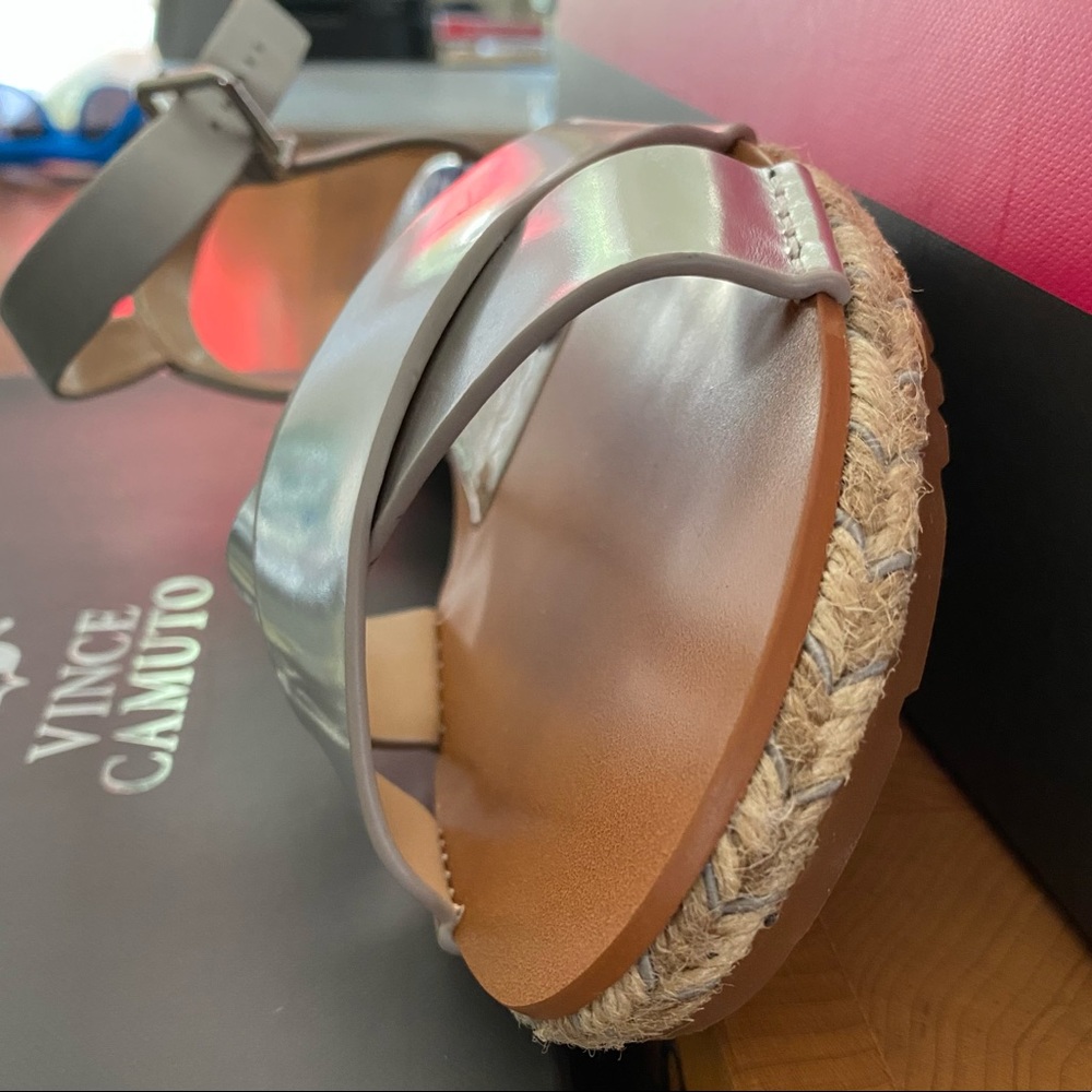 Vince Camuto Silver Sandals - Picture 5 of 14